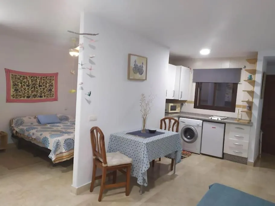Eli'S Home مالقة